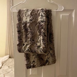 Loft faux fur infinity scarf